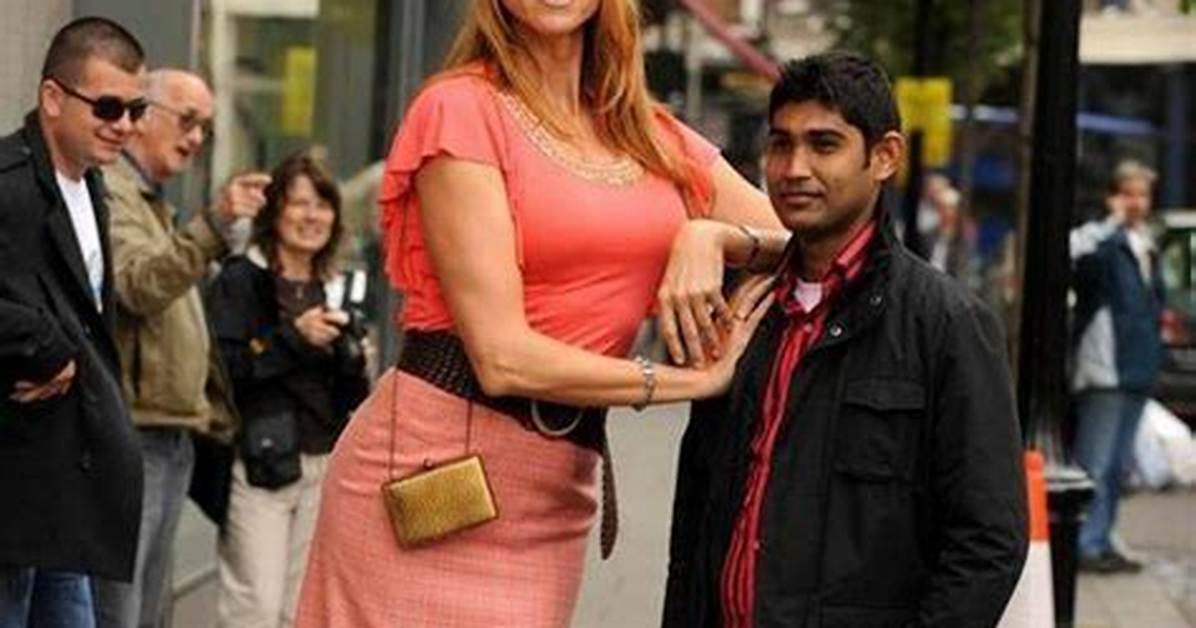 Meet Erika Ervin, the Tallest Model in the World, Whose Whole Life Has Been a Never-Ending Struggle