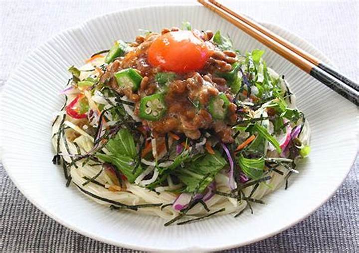 猛暑を乗り切る「ネバネバそうめん」の構造と栄養学：至高の喉ごしが生む夏バテ予防の真実