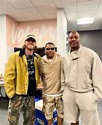 Nelly's Height: the Impact of Stature in the Spotlight