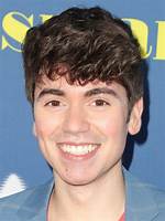 Noah Galvin: a Voice for the Transgender Community