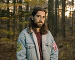 Noah Kahan's Hometown Roots: a Glimpse into His Artistic Journey