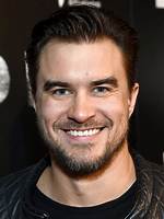 Rob Mayes' Marital Status Revealed
