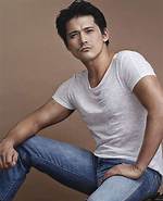Robin Padilla Height, Weight, Net Worth, Age, Birthday, Wikipedia, Who, Nationality, Biography
