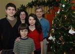Tatiana Maslany Family, Husband, Children, Parents, Siblings |