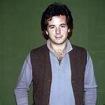 The Incredible Journey of Desi Arnaz Jr. : from Hollywood Legacy to Broadway Success