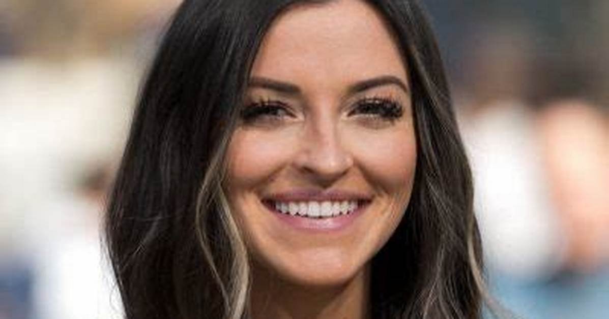 Tia Booth- Net Worth, Bio, Boyfriend, Height, Career