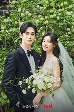 Unveiling the Charismatic World of Seo Ye Ji