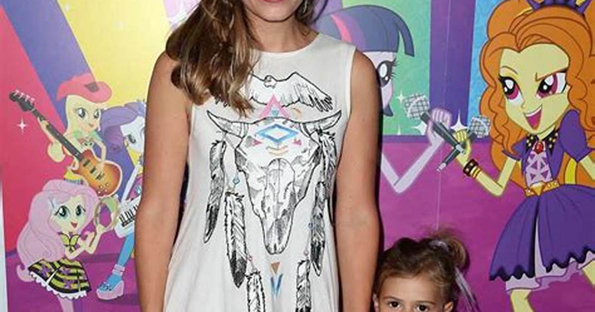 What We Know About Bethany Joy Lenz's Daughter