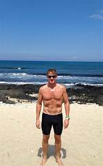 Woah! Shirtless Gordon Ramsay Heats up Hawaii