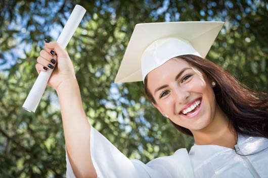 Top-10-Reasons-Why-Latinos-Need-to-go-to-College-MainPhoto