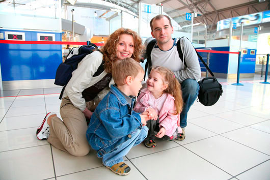 Tips-to-Travel-With-Kids-MainPhoto