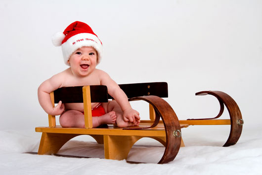 Five-Gift-Ideas-for-Baby’s-First-Christmas-MainPhoto