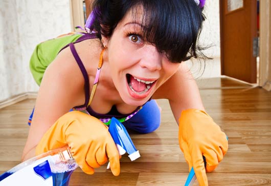 Hall-of-Shame-Most-Hazardous-Home-Cleaning-Products-MainPhoto