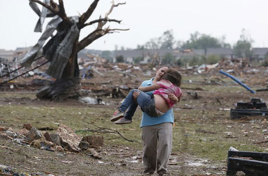 10-Tips-to-Help-Kids-Cope-with-Disaster-MainPhoto