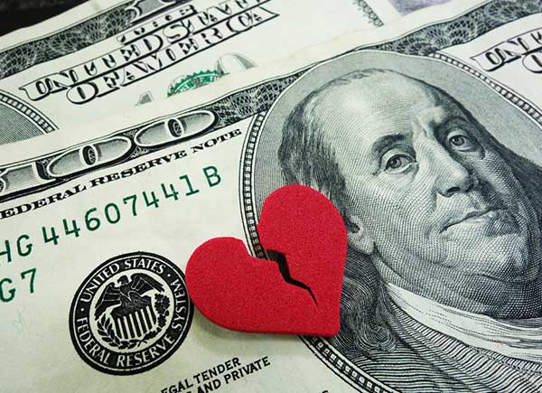 How to Make the Right Financial Decisions During a Divorce-SliderPhoto