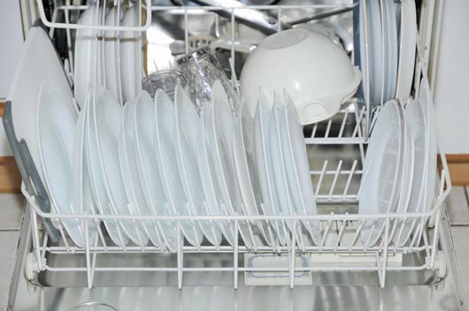 10 Reasons Why You Should Wash Dishes by Hand-Photo6