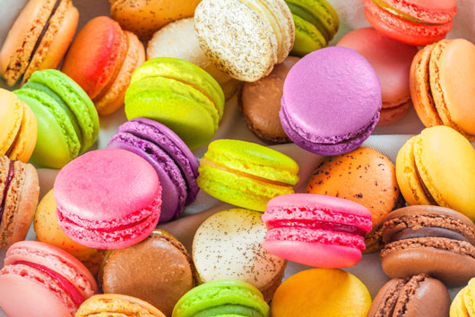 10-Ways-to-Serve-Macaroons-at-Your-Next-Event-photo10
