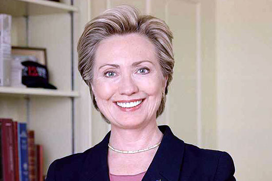 15-Reasons-why-Hilary-Clinton’s-Memoir-is-this-Summer’s-Big-Book-MainPhoto
