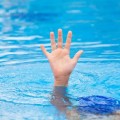 10-Ways-to-Avoid-a-Drowning-Accident-MainPhoto