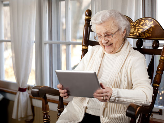 Age-14-Reasons-Why-the-Elderly-Should-Have-iPads-or-Tablets-photo11