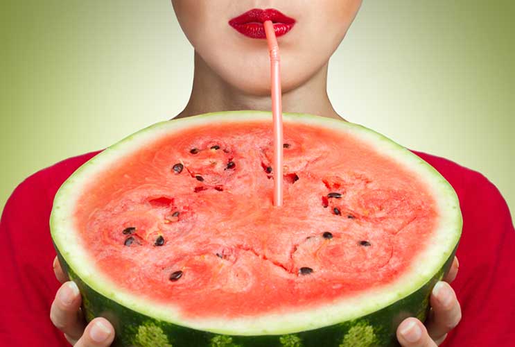 15-Ways-to-Make-Your-Watermelon-Fancy-MainPhoto