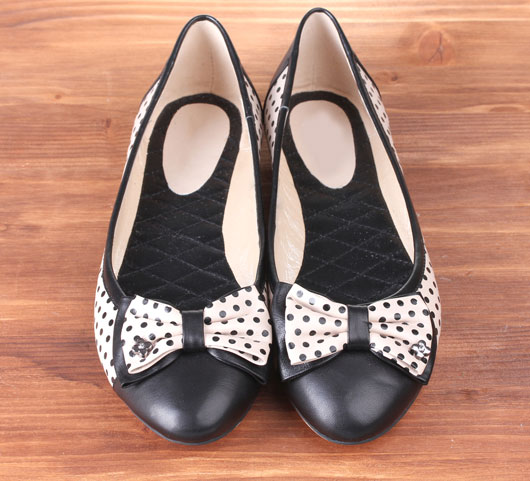 Flat-Out-Right-12-Reasons-Why-Wearing-Flats-is-the-Future-photo9