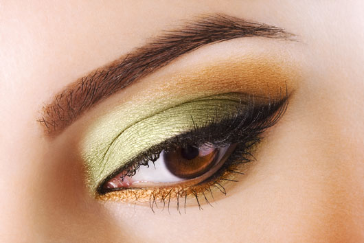New-You-12-Out-of-the-Box-Makeup-Ideas-to-Renew-Your-Everyday-Look-photo4