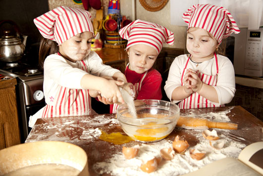 The-Growing-Gourmand-14-Reasons-why-Your-Kid-Should-Learn-How-to-Cook-photo2
