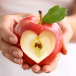 Keeping-it-Crisp-10-Apple-Dessert-Recipes-to-Inspire-the-Garden-of-Eden-MainPhoto