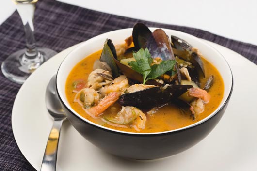 Mariner-Meals-10-Seafood-Soup-Recipes-to-Salute-Right-Now-MainPhoto