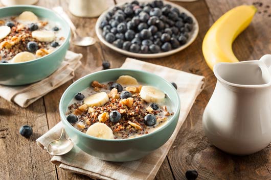 Main-Grain-6-Ways-to-do-Breakfast-Quinoa-MainPhoto