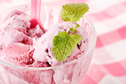 Dessert-Hack-8-Lactose-Free-Ice-Cream-Ideas-to-Try-this-Summer-Photo4