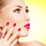 The-Gel-Manicure-Pros-and-Cons-MainPhoto