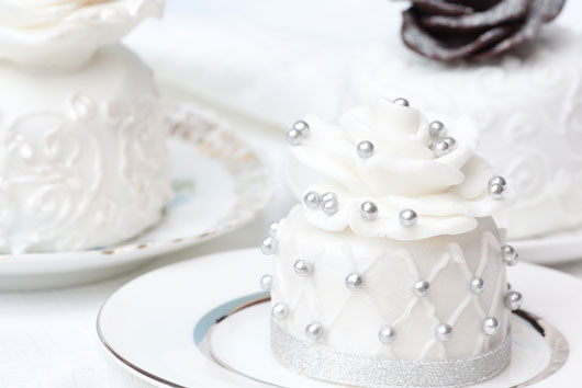 Wedding-Cake-Ideas-for-the-New-Era-Photo7