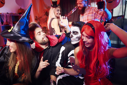 Ghost-Games-10-Halloween-Party-Games-For-This-Years-Party-Photo0